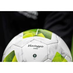 Minge fotbal Molten F4N3400 cusaturi sigilate, marime 4
